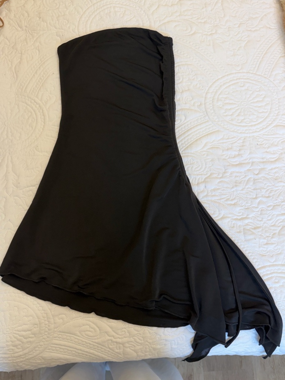 TIGERMIST Strapless Black Asymmetric Mini Dress🖤